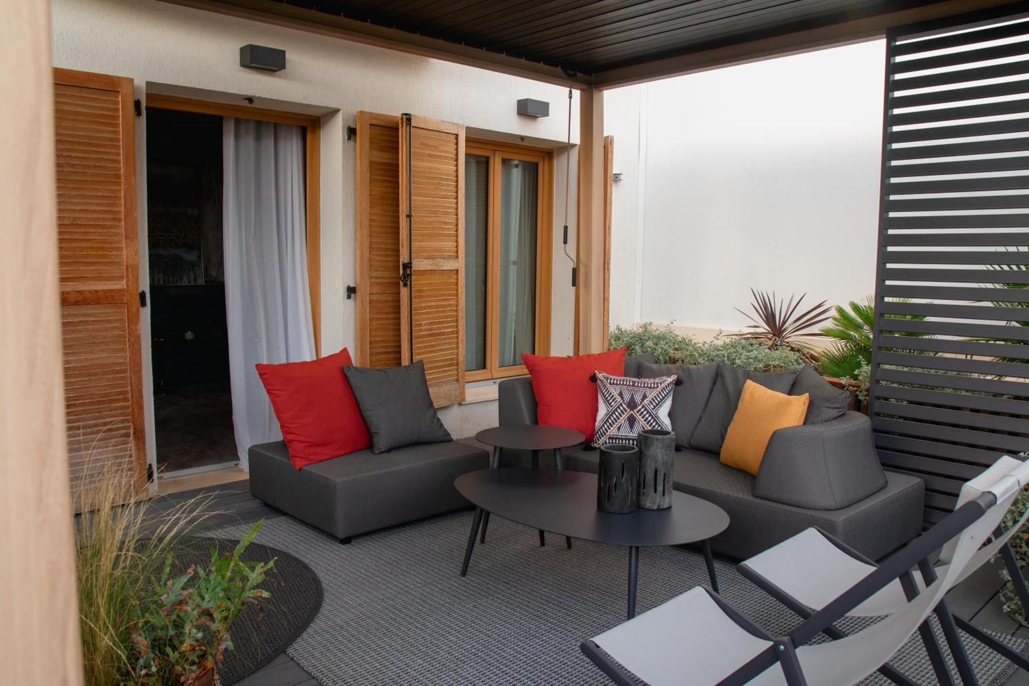 Unique Boutique Hotel Antibes Juan-Les-Pins Buitenkant foto
